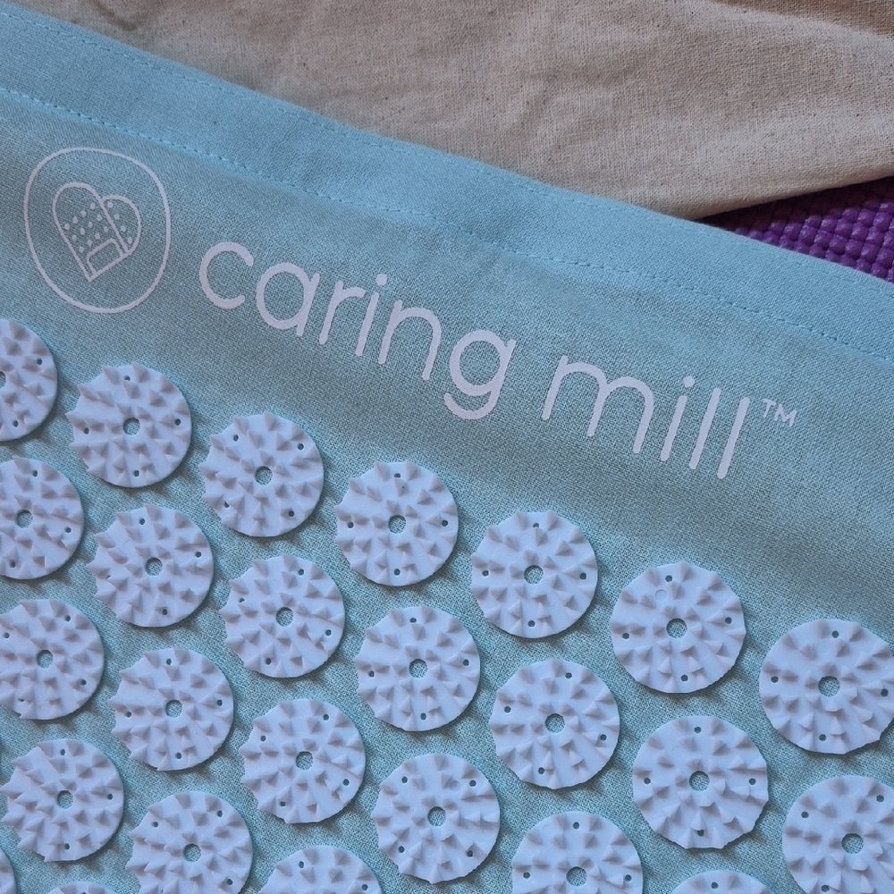 Caring Mill Acupressure Mat in Soft Blue with Carrying/Storage Bag - Picture 2 of 8